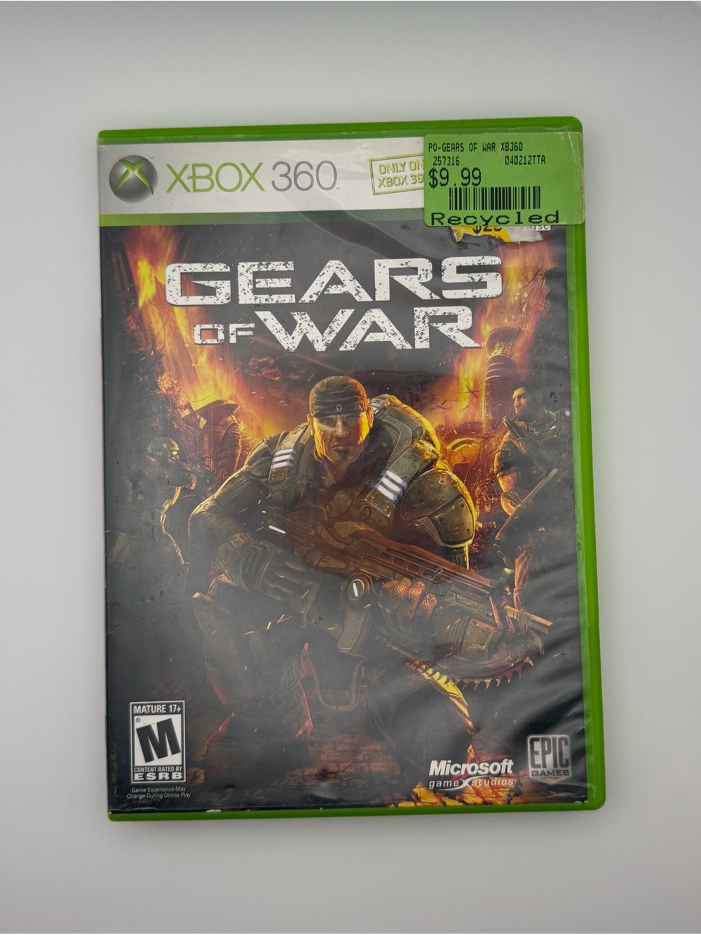 Microsoft Xbox 360 Gears of War with Green Case